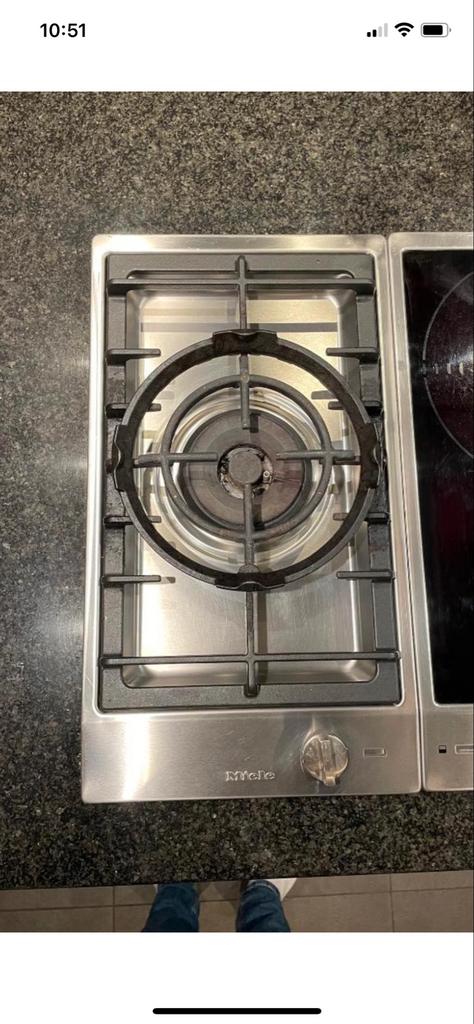 Miele Gas Wokbrander C1011, Witgoed en Apparatuur, Fornuizen, Gebruikt, 3 kookzones of minder, Ophalen of Verzenden, Inbouw