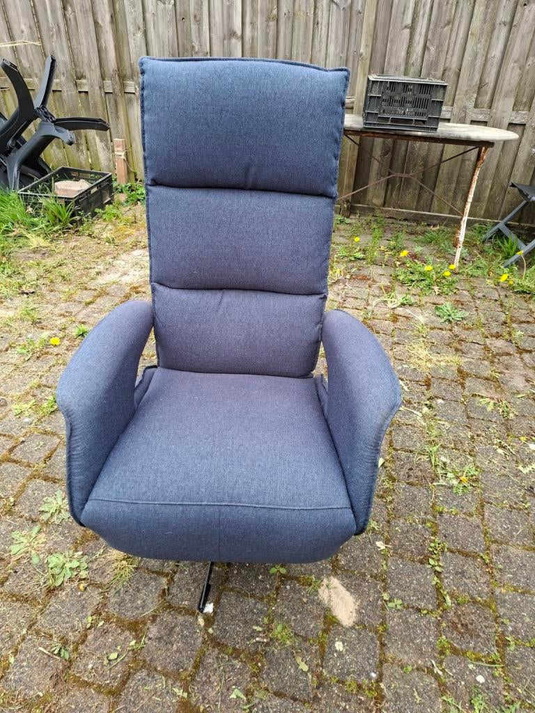 Comfortabele relaxfauteuil - zo goed als nieuw, Ophalen, 75 tot 100 cm, Zo goed als nieuw, 75 tot 100 cm