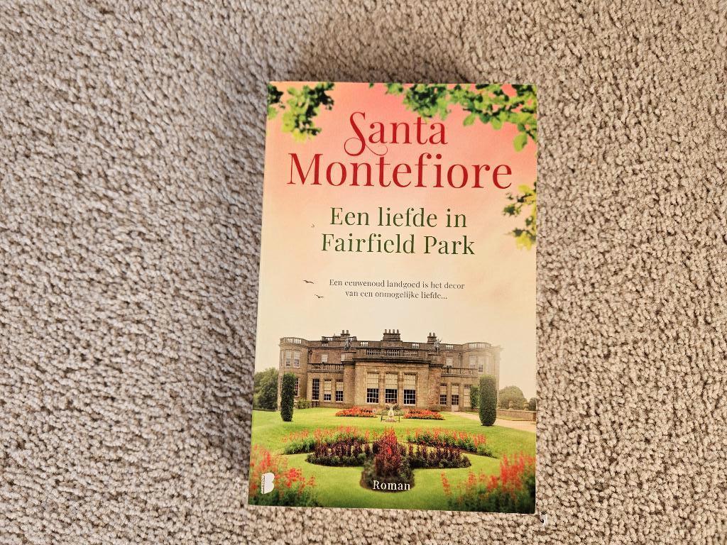 Een liefde in Fairfield Park van Santa Montefiore, Ophalen of Verzenden, Zo goed als nieuw