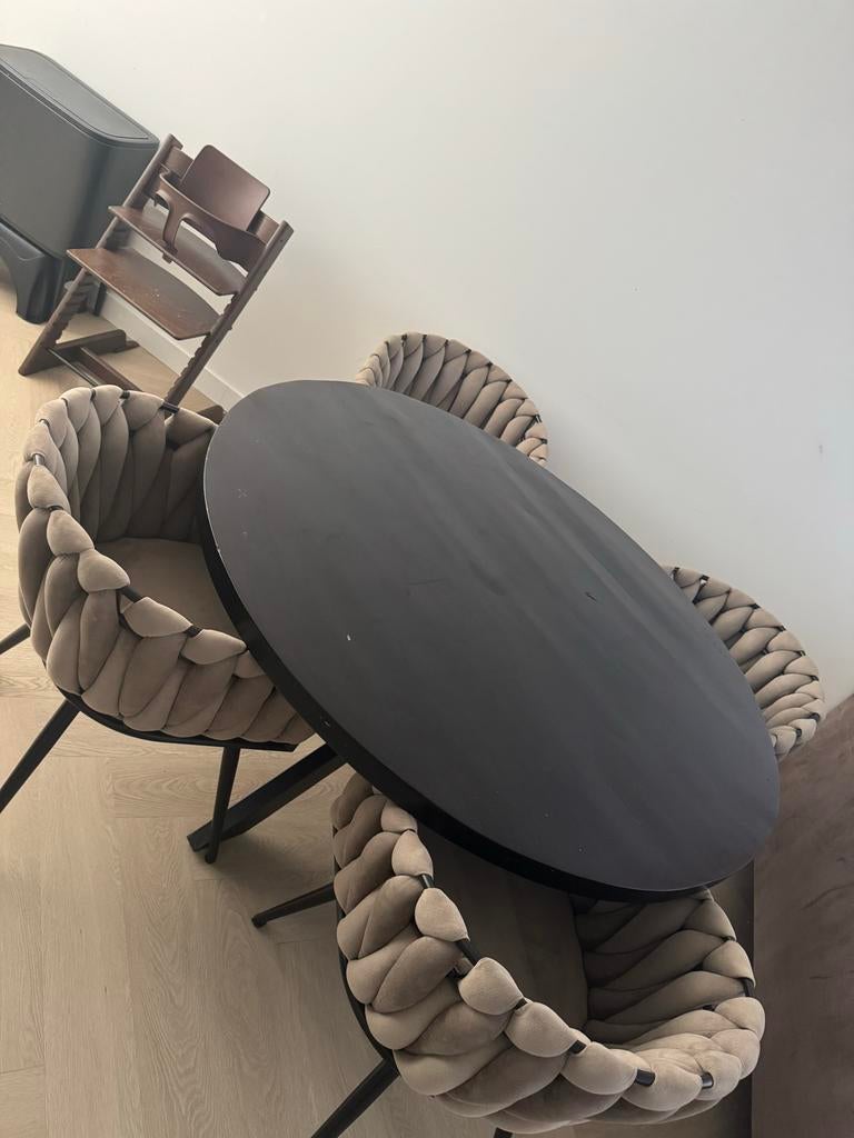 Ronde eettafel 140cm van mangohout, Huis en Inrichting, Tafels | Eettafels, Ophalen, Gebruikt, 100 tot 150 cm, Rond