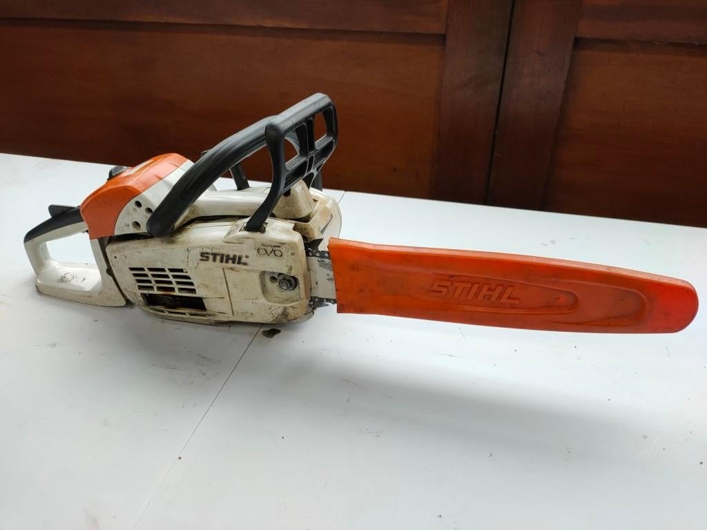 Stihl MS 201/C kettingzaag blad lengte 35 cm bouwjaar 2012, Ophalen, Gebruikt, /, 30 tot 70 mm