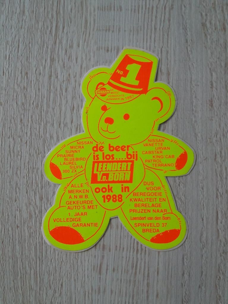 sticker de beer is los ..bij LEENDERT v.d BORN ook in 1988, Ophalen of Verzenden, Zo goed als nieuw, Bedrijf of Vereniging