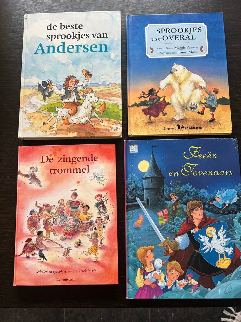 4 sprookjesboeken: Andersen, Overal, Zingende Trommel, Feeën, Boeken, Ophalen of Verzenden, Gelezen