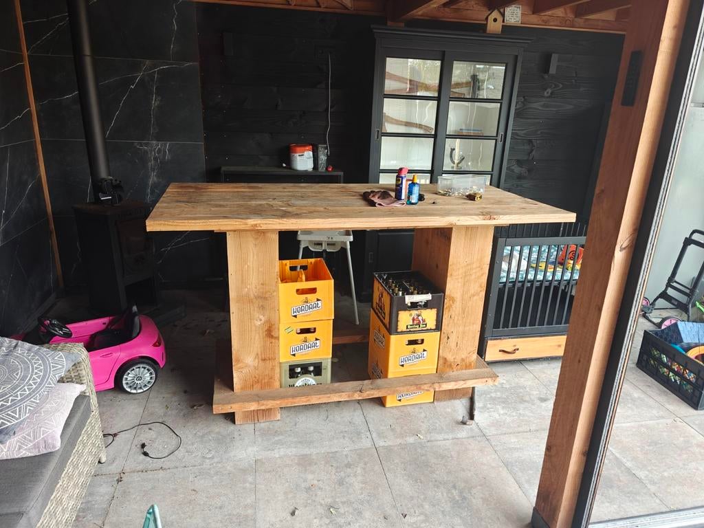 Grote Douglas statafel, Ophalen, Gebruikt