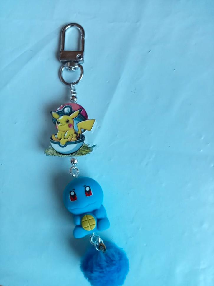 Blauwe Pokémon sleutelhanger met Pikachu en Squirtle, Verzamelen, Speelgoed, Nieuw, Ophalen of Verzenden