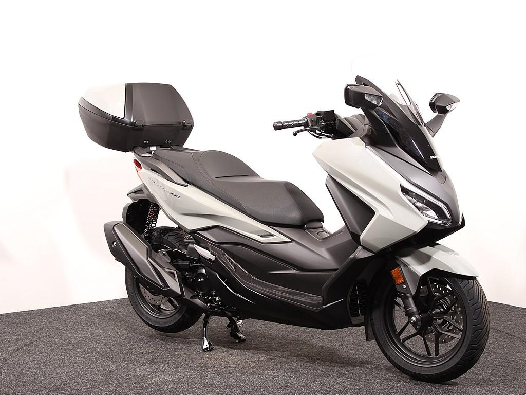 Honda Forza 350, Motoren, Motoren | Honda, Bedrijf, Scooter