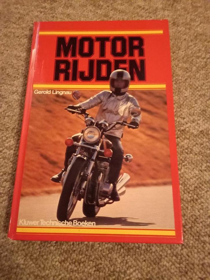 Motor Rijden - Gerold Lingnau - Kluwer Technische Boeken, Boeken, Motoren, Zo goed als nieuw, Algemeen, Ophalen of Verzenden