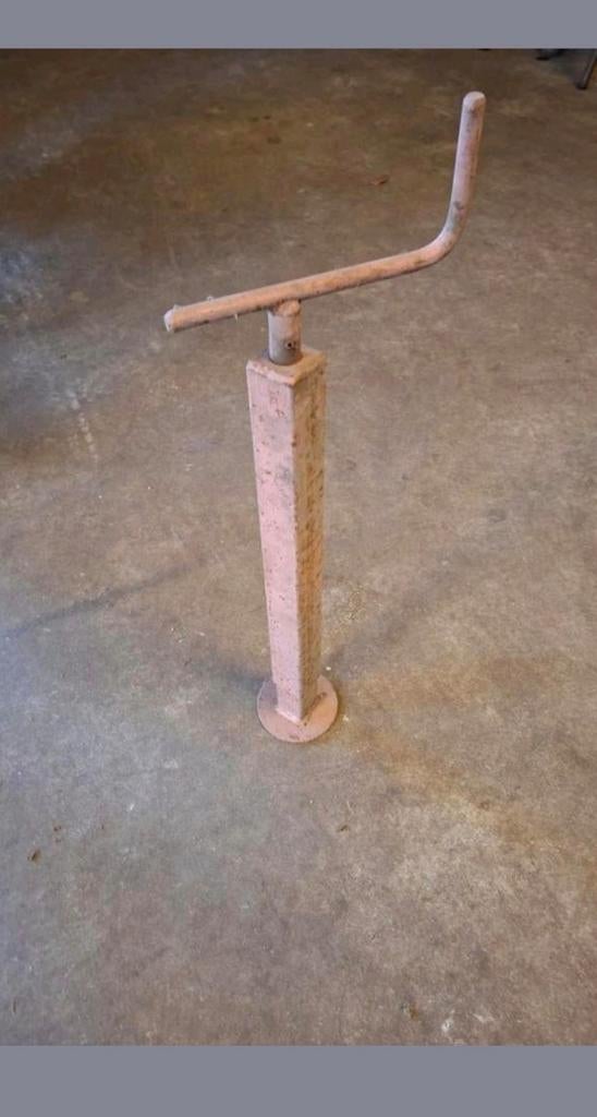 Steunpoot, Ophalen