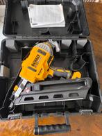 Dewalt DCN692P2 - Spijkerpistool - Zo goed als nieuw, Ophalen of Verzenden, Zo goed als nieuw