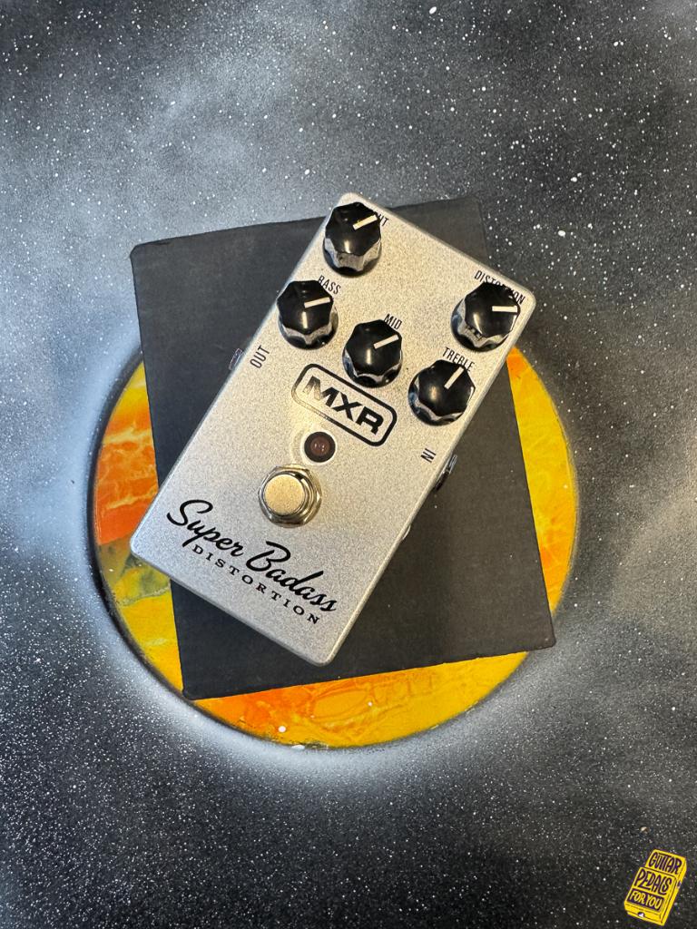 MXR M75 Super Badass Distortion, Muziek en Instrumenten, Effecten, MXR, MXR, Ophalen of Verzenden, Zo goed als nieuw