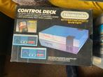 Nintendo NES controler deck & action set in doos orgineel, Spelcomputers en Games, Spelcomputers | Nintendo NES, Ophalen of Verzenden