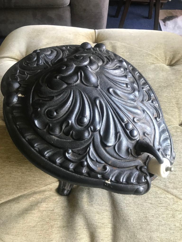 Antieke Franse Gietijzeren Kolenbak/Kit met Schepje., Antiek en Kunst, Antiek | Woonaccessoires, Ophalen of Verzenden