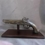 aansteker "replica 17e eeuws pistool" decoratief, Ophalen of Verzenden, Aansteker