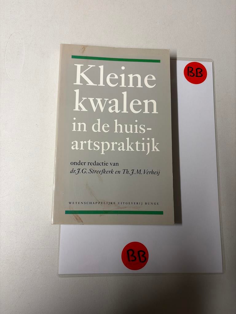 Kleine kwalen in de huisartspraktijk - Medisch boek, Boeken, Gezondheid, Dieet en Voeding, Ophalen of Verzenden, Gelezen, Overige typen