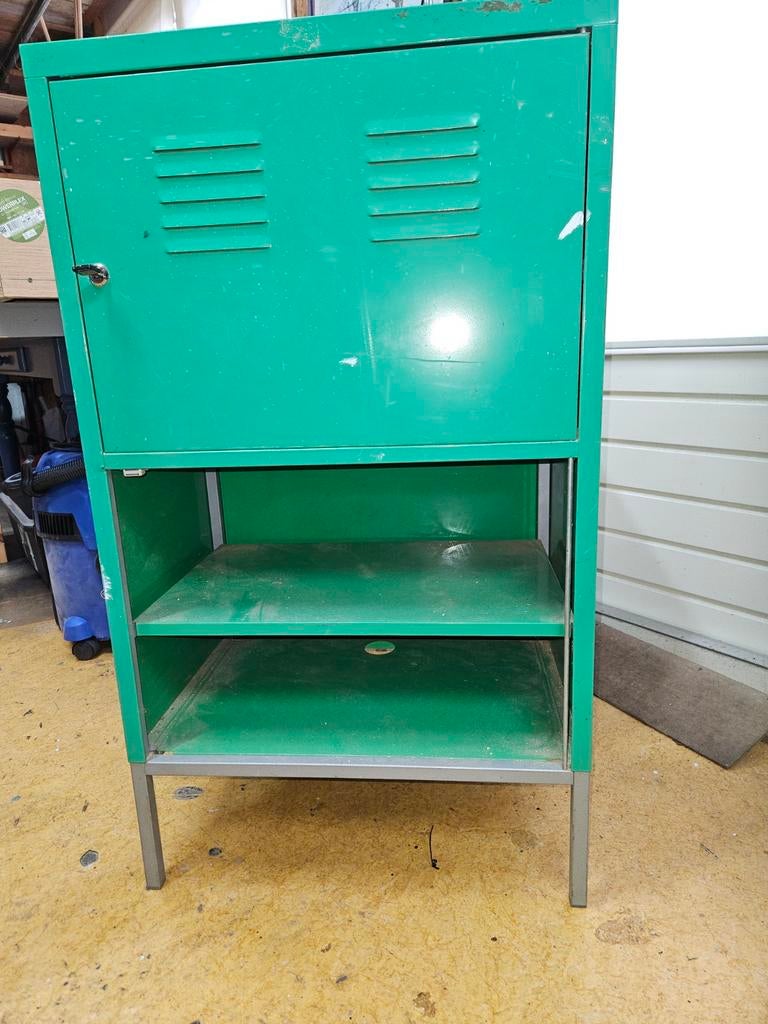 Ikea metalen lockerkast, Ophalen, Gebruikt