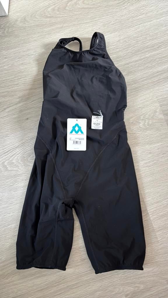 Compressie badpak, merk amanzi, kneesuit, Kleding | Dames, Ophalen of Verzenden, Zo goed als nieuw, Zwart, Badpak