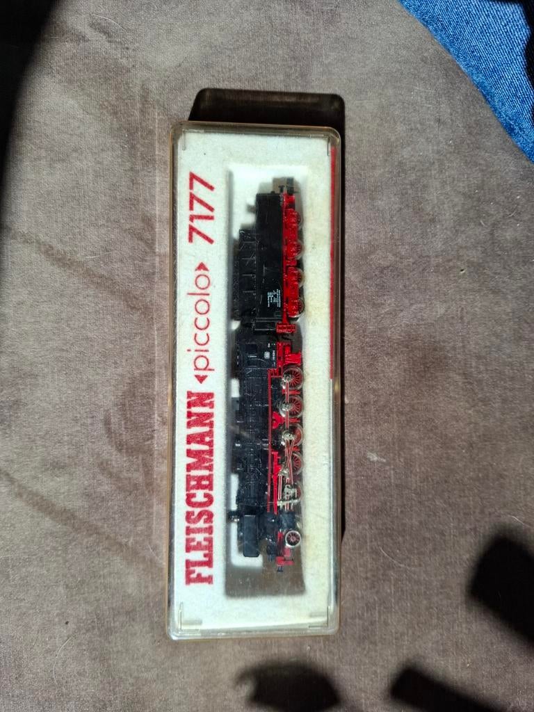 Fleischmann Piccolo 7177 N spoor locomotief in OVP, Fleischmann, Ophalen of Verzenden, Zo goed als nieuw, Analoog