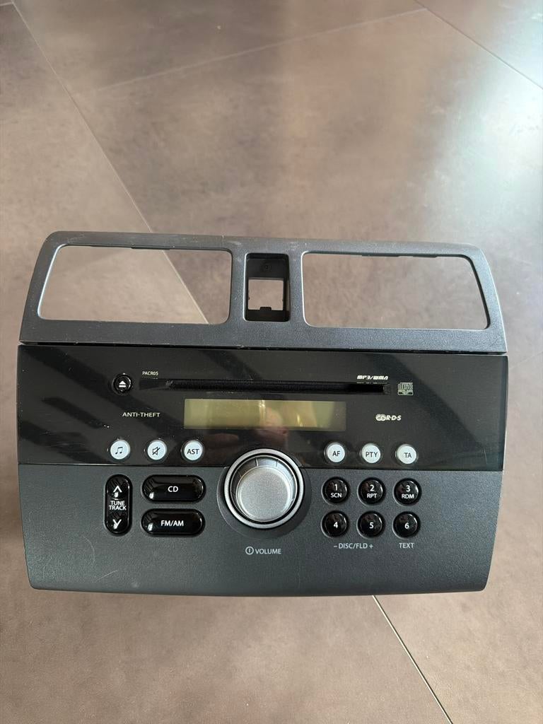 Originele Autoradio Suzuki Swift 2007 (CD/MP3), Ophalen of Verzenden, Gebruikt