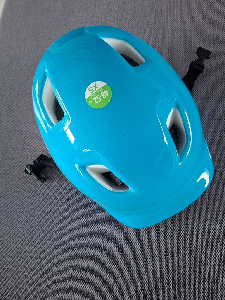 B'twin kinder fietshelm maat 48-52, Fietsen en Brommers, Fietsaccessoires | Fietshelmen, Ophalen of Verzenden