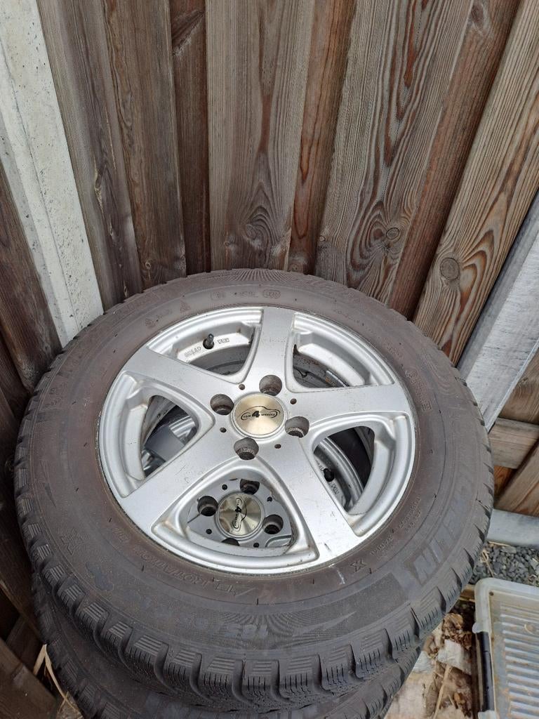 Michelin winterbanden op aluminium velgen 4x100 185/65/14, Auto-onderdelen, Banden en Velgen, Ophalen of Verzenden