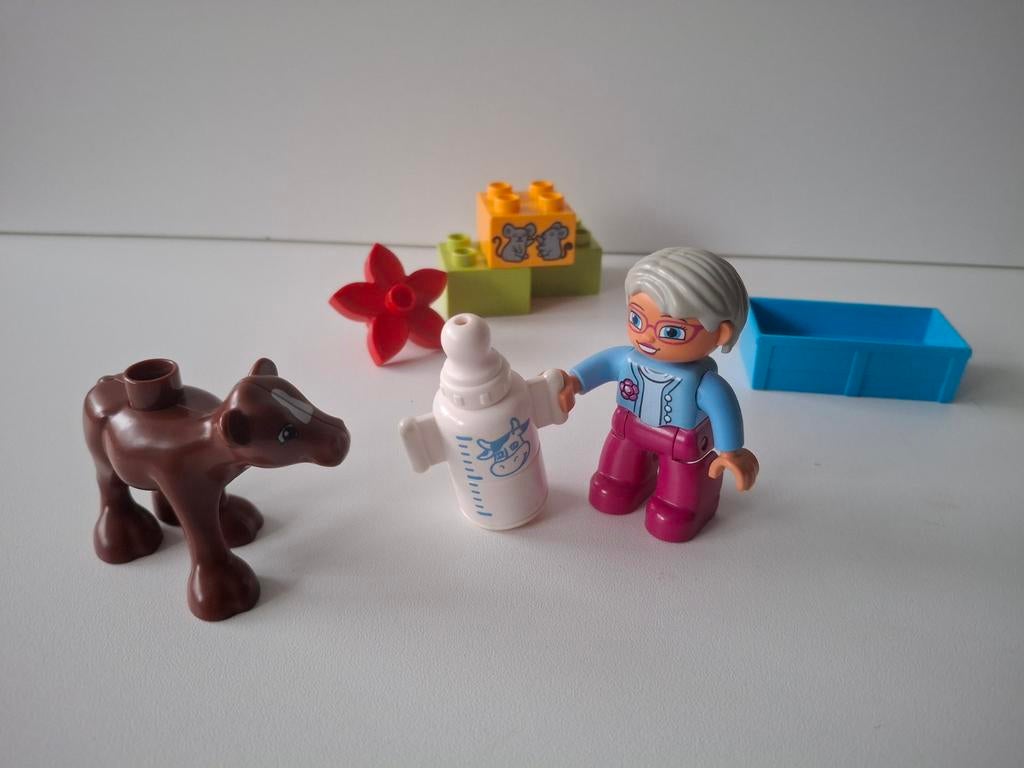 Duplo 10521. Oma en kalfje op de boerderij., Kinderen en Baby's, Speelgoed | Duplo en Lego, Ophalen of Verzenden, Duplo