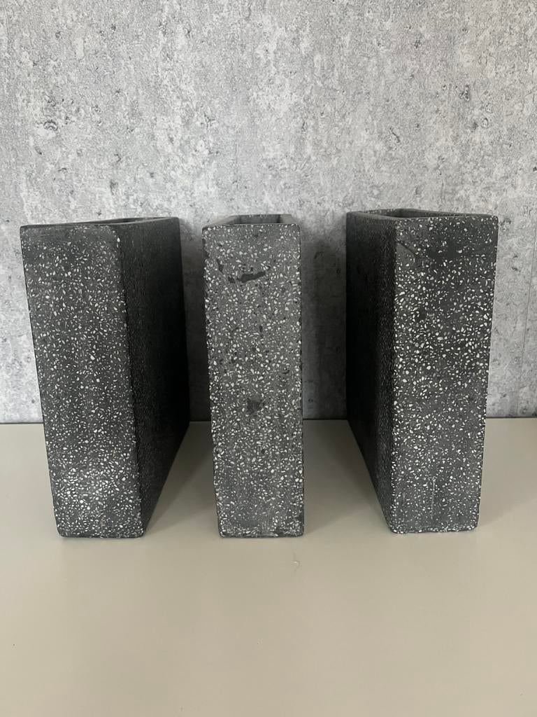 3 granieten vazen, Overige kleuren, Aardewerk of Porselein, Ophalen of Verzenden, Zo goed als nieuw