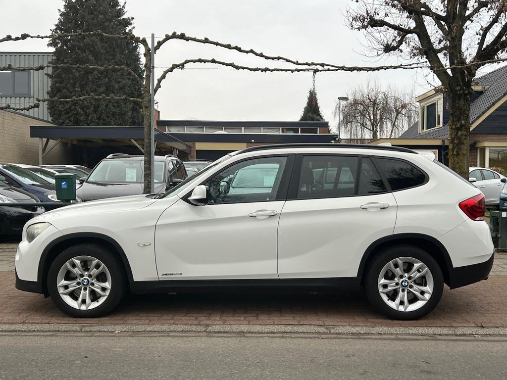 BMW X1 XDrive28i Executive 4WD *TREKGEWICHT 2000KG, Auto's, BMW, Euro 5, Stof, Gebruikt, 2000 kg