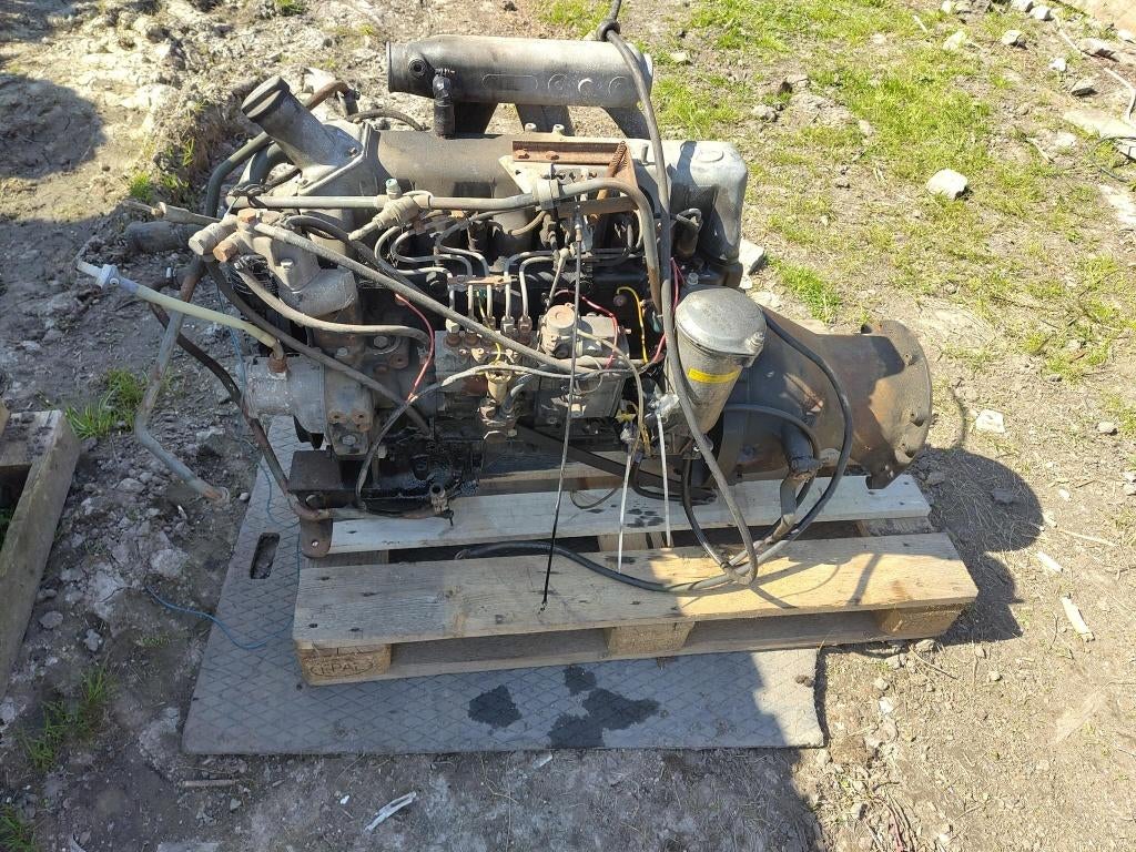 Unimog 404 Diesel motor Mercedes OM617, Auto-onderdelen, Motor en Toebehoren, Mercedes-Benz, Oldtimer onderdelen, Gebruikt, Ophalen