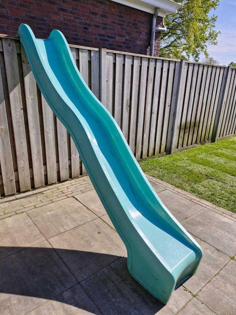 Groene glijbaan, Ophalen, Gebruikt, Glijbaan