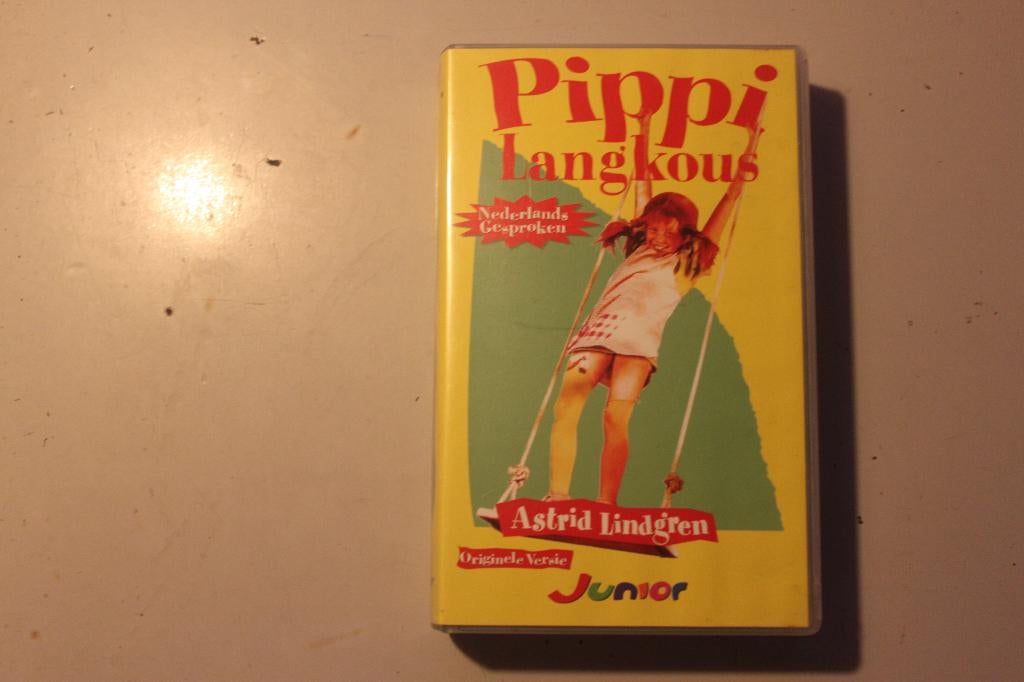 802r - vhs - pippi langkous, Cd's en Dvd's, VHS | Kinderen en Jeugd, Gebruikt, Alle leeftijden, Kinderprogramma's en -films, Overige typen