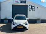 Toyota Aygo 1.0 VVT-i x-play, Voorwielaandrijving, Gebruikt, Euro 6, 4 stoelen