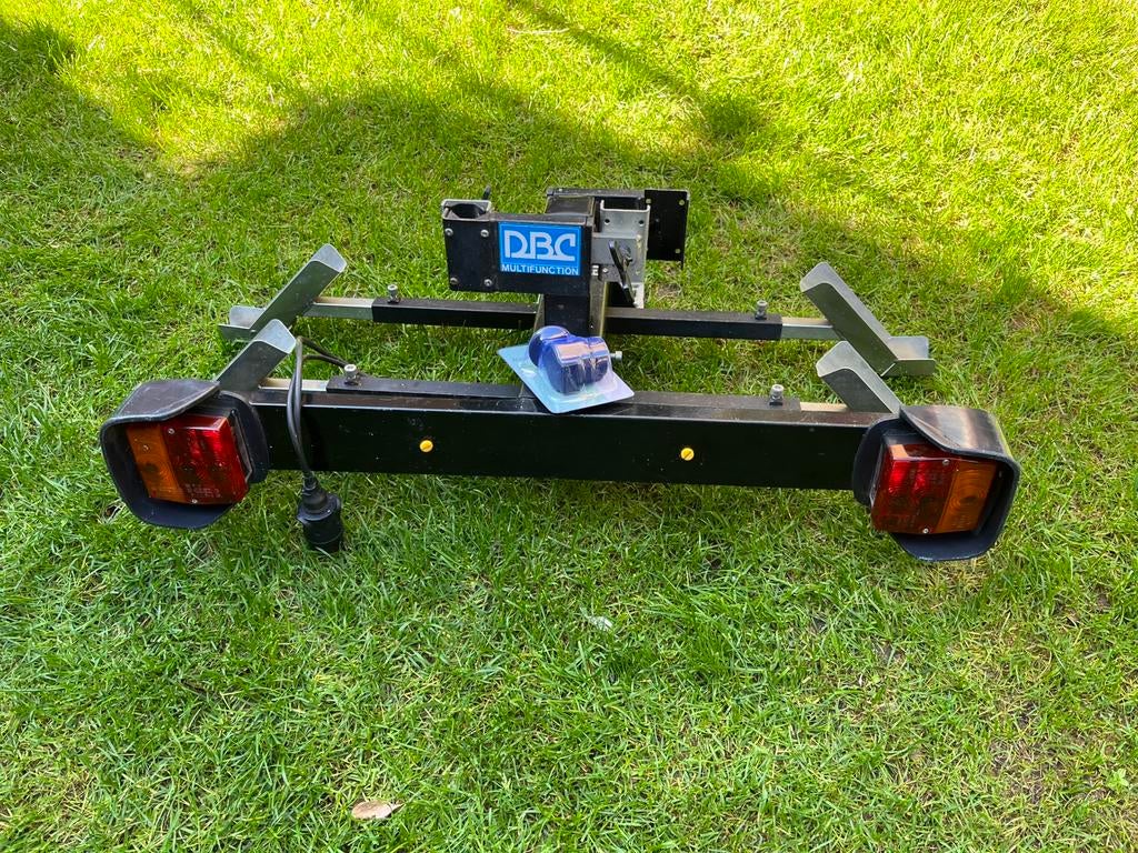 Fietsenrek, Ophalen, 2 fietsen, Gebruikt, Trekhaakdrager