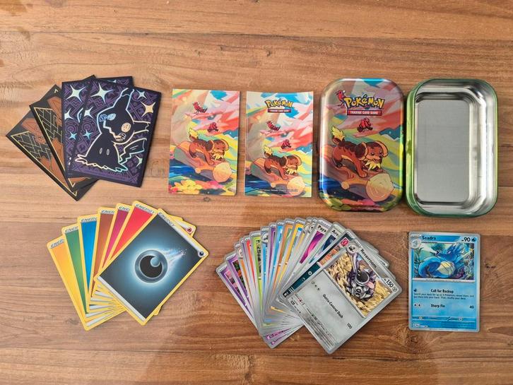 Pokemon bewaarblikje/ mini tin met 25 kaarten (1 glimmende), Hobby en Vrije tijd, Verzamelkaartspellen | Yu-gi-Oh!, Zo goed als nieuw