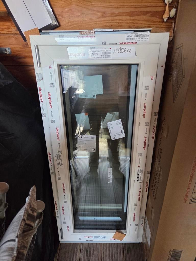 3x Kunststof kozijn met draai-kiep raam, Ophalen, Nieuw, Gevelraam of Ruit