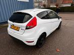 Ford Fiesta 1.25 Limited Inruilauto’s tegen vaste prijzen., Auto's, Voorwielaandrijving, Euro 5, Stof, Gebruikt