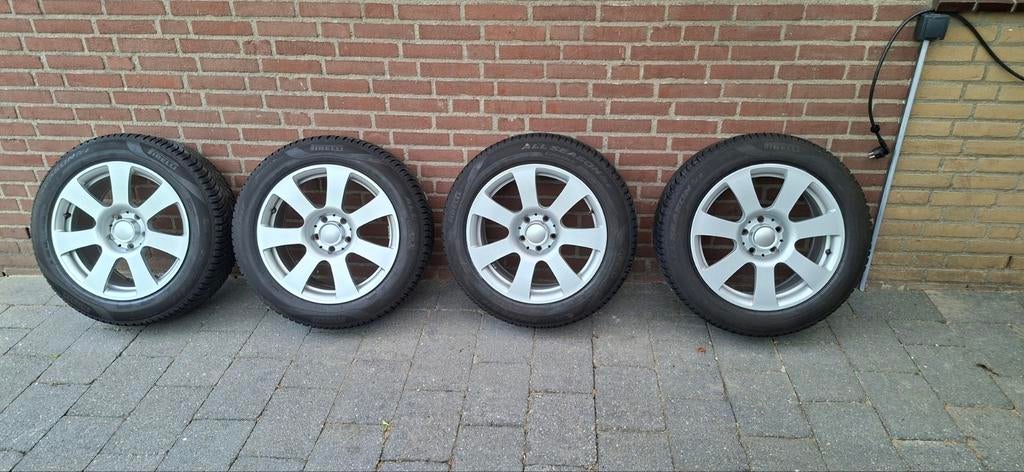 4 Lichtmetalen velgen met Pirelli Cinturato All Season, Auto-onderdelen, Banden en Velgen, Ophalen, 215 mm, Banden en Velgen, 17 inch