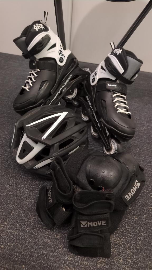 Rollerblades verstelbare maat 33-38 skeelers, Sport en Fitness, Skeelers, Overige merken, Kinderen, Ophalen of Verzenden, Inline skates 4 wielen