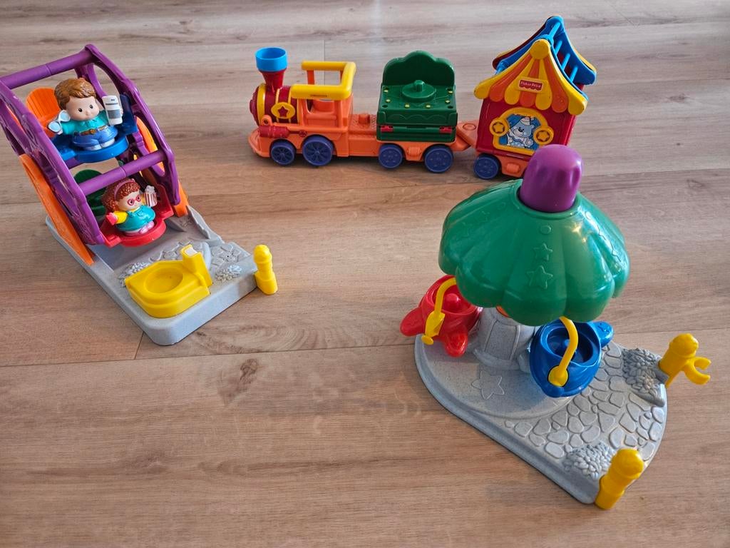 Little People kermis en trein met poppetjes, Ophalen, Gebruikt, Jongen of Meisje