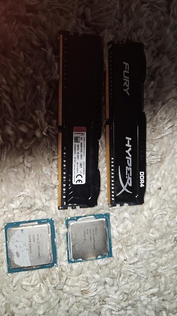 Pc, Computers en Software, Processors, Ophalen of Verzenden, Zo goed als nieuw, 4 Ghz of meer