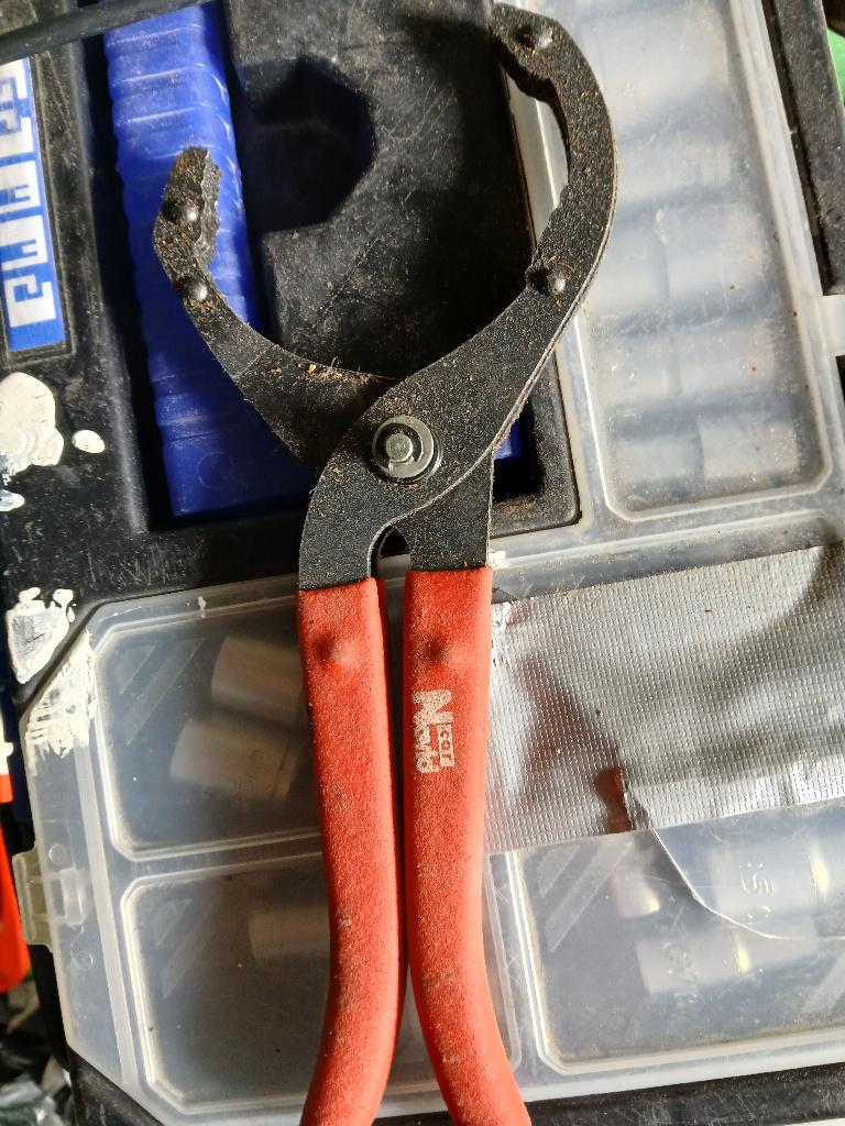 oliefiltersleutel oliefiltertang, Ophalen of Verzenden