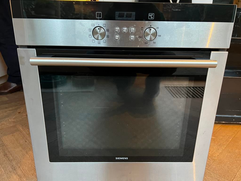 Siemens oven, Witgoed en Apparatuur, Ovens, Gebruikt, Hete lucht, Oven met grill, Inbouw