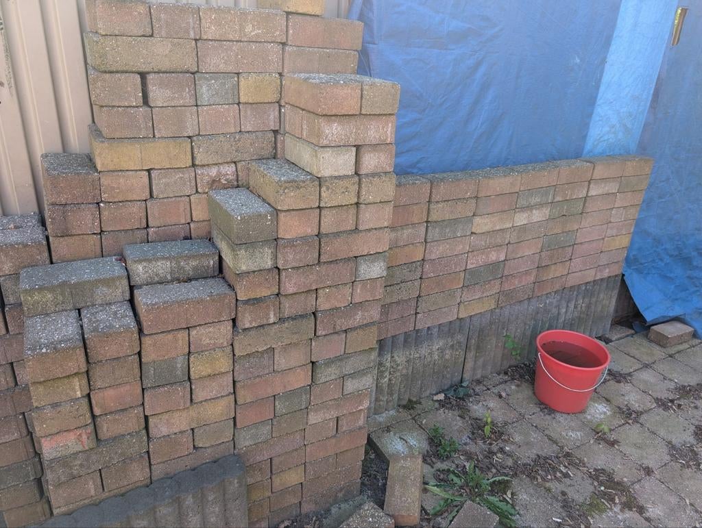 Gebruikte betonklinkers voor tuin of oprit, Tuin en Terras, Tegels en Klinkers, Gebruikt, Klinkers, Ophalen of Verzenden, 10 m² of meer