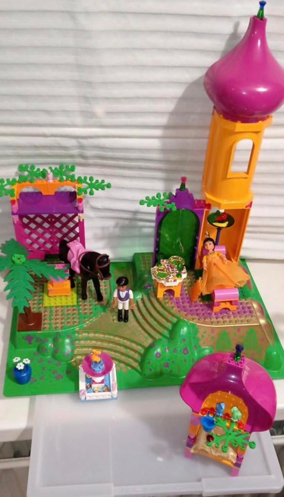 Lego 5858 Belville Gouden Paleis, Kinderen en Baby's, Speelgoed | Duplo en Lego, Ophalen of Verzenden, Zo goed als nieuw