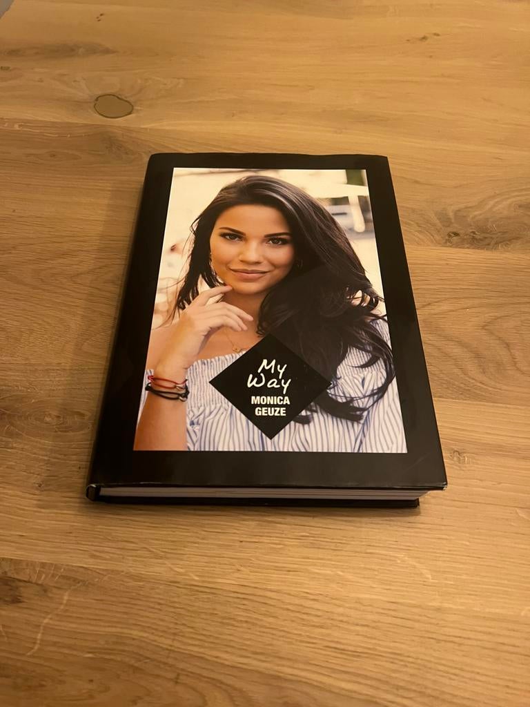 Monica Geuze - My way, Boeken, Ophalen of Verzenden, Zo goed als nieuw, Mode algemeen, Monica Geuze