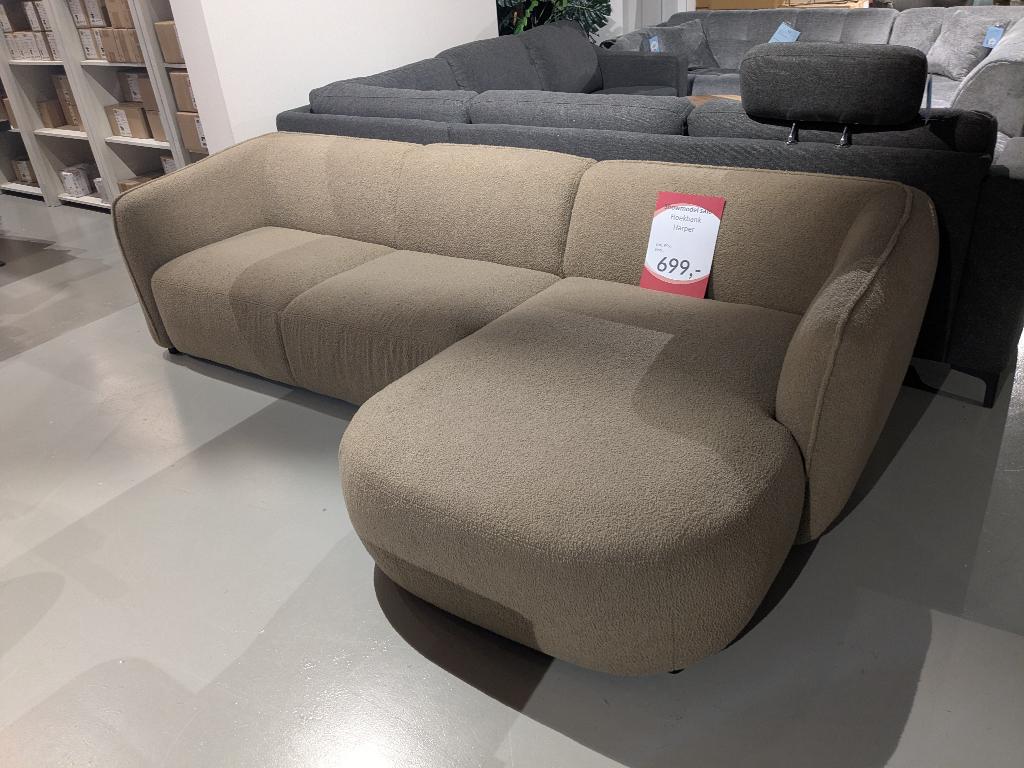 WEER VEEL HOEKBANKEN VOOR ABSOLUTE BODEMPRIJZEN