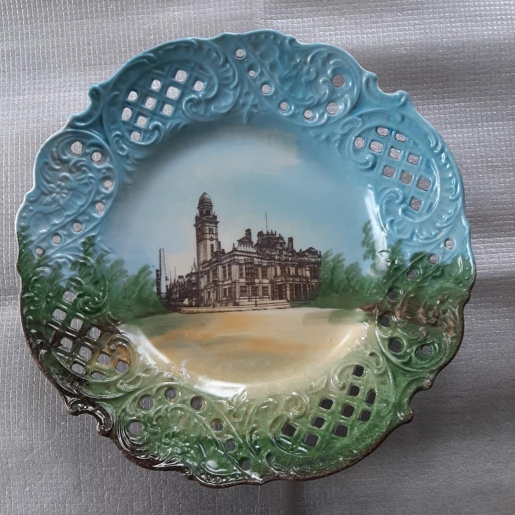 decoratief, opengewerkt bord Birmingham Town Hall, England, Antiek en Kunst, Curiosa en Brocante, Ophalen