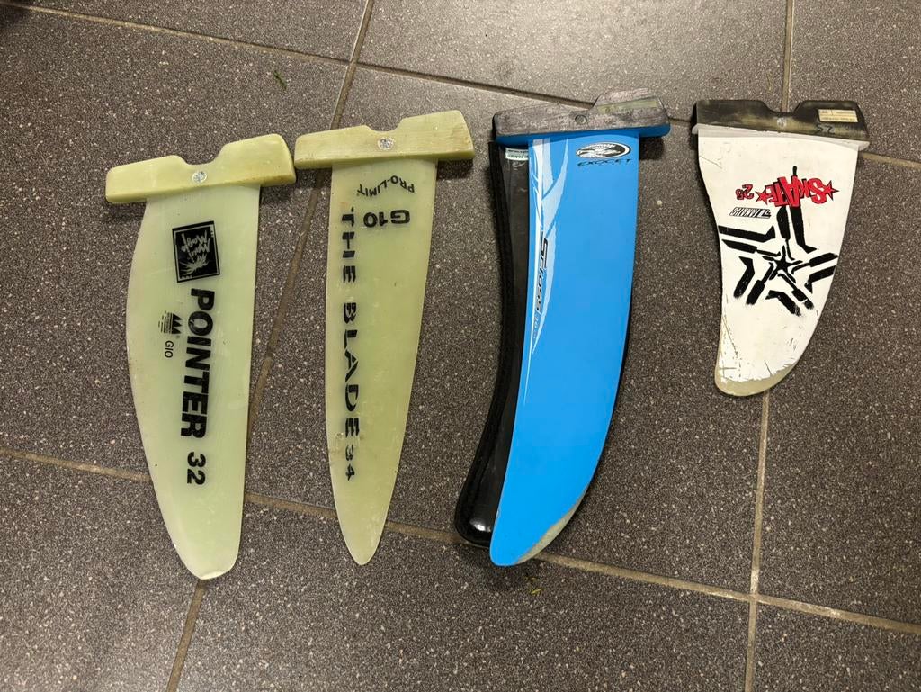 Vinnen, trapezes, trimhulp, verlengers, beschermers etc etc, Watersport en Boten, Overige typen, Ophalen of Verzenden, Zo goed als nieuw