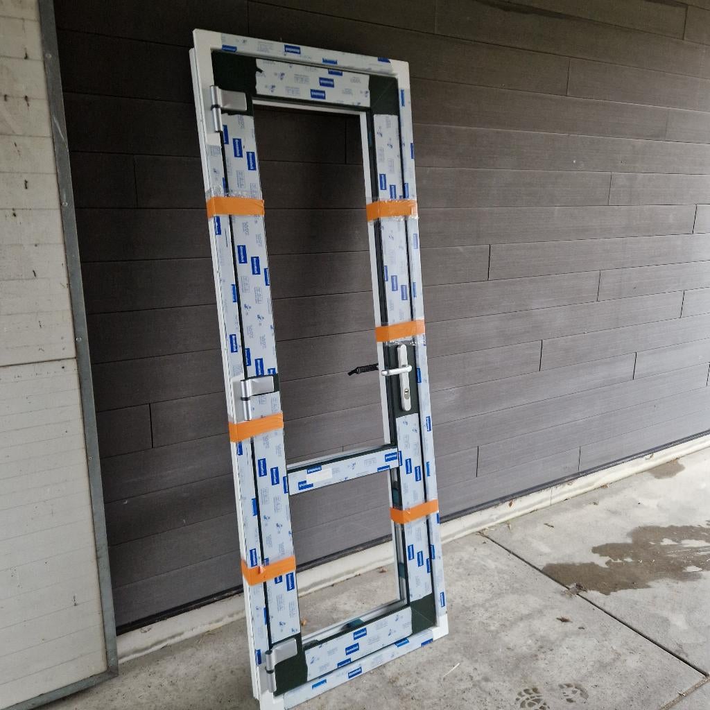 Kunststof deur 817*2227 incl glas en paneel, Doe-het-zelf en Verbouw, Kunststof, Deurkozijn, Zo goed als nieuw, 150 tot 225 cm