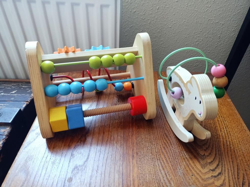 Houten baby speelgoed: kralenframe, hobbelkonijn en meer, Ophalen of Verzenden, Zo goed als nieuw, Overige typen