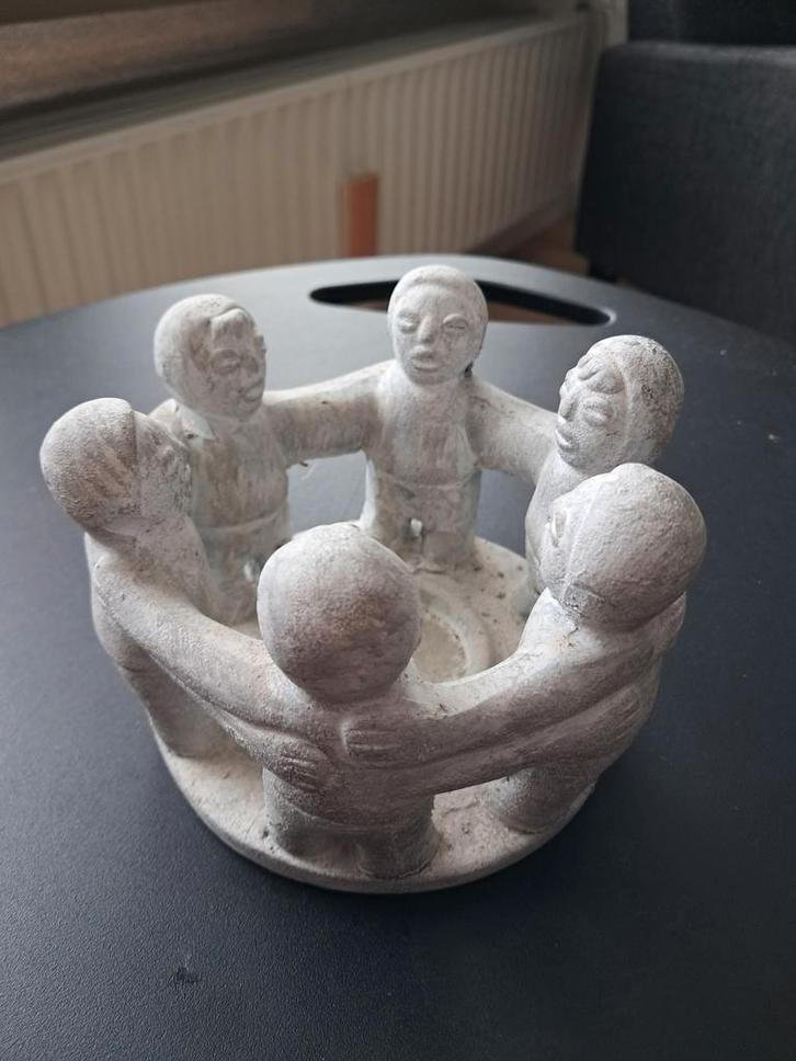 Vriendenkring beeldje - 6 personen, Huis en Inrichting, Woonaccessoires | Overige, Gebruikt, Ophalen of Verzenden